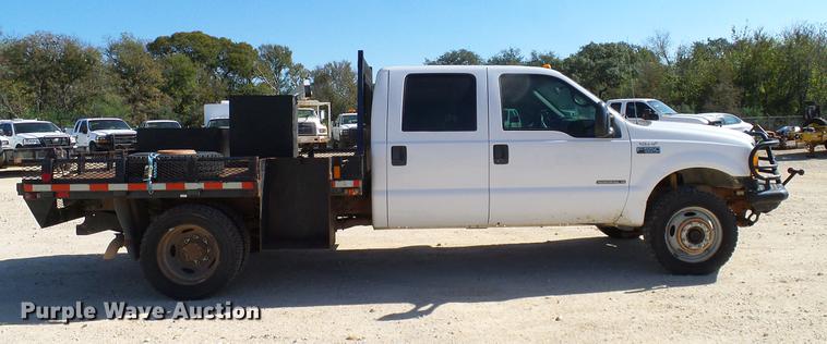 image for item DC2224 2001 Ford F550 Crew Cab flatbed truck