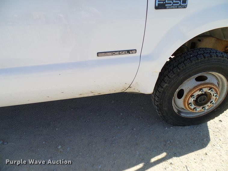 image for item DC2224 2001 Ford F550 Crew Cab flatbed truck