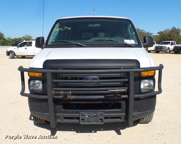 image for item DC2227 2011 Ford E350 Super Duty Extended van