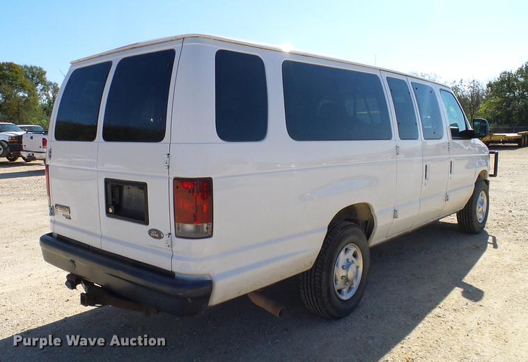 image for item DC2227 2011 Ford E350 Super Duty Extended van