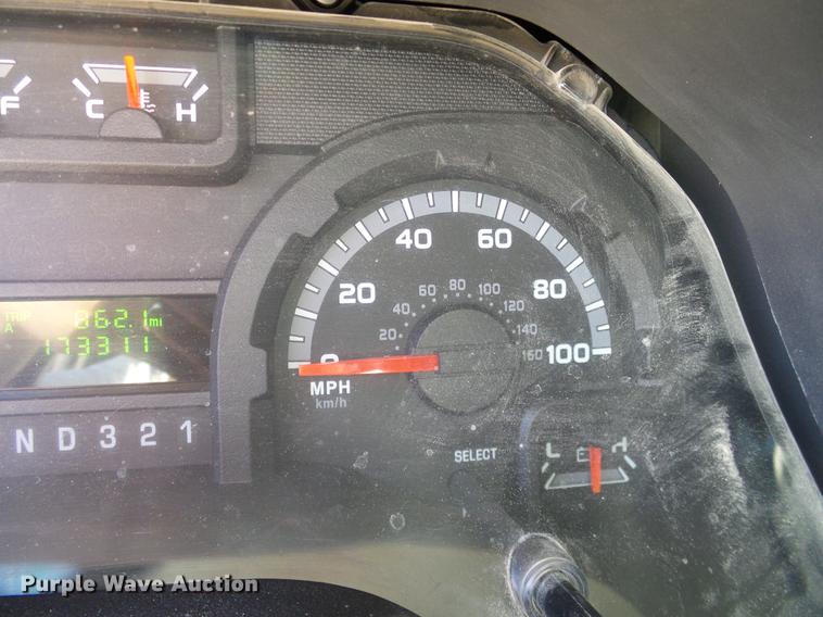 image for item DC2227 2011 Ford E350 Super Duty Extended van