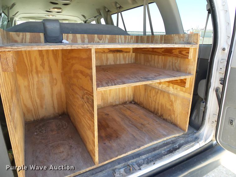 image for item DC2227 2011 Ford E350 Super Duty Extended van