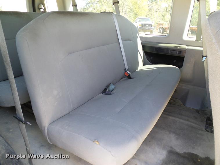 image for item DC2227 2011 Ford E350 Super Duty Extended van