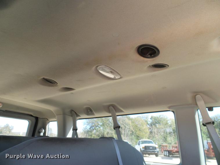 image for item DC2227 2011 Ford E350 Super Duty Extended van