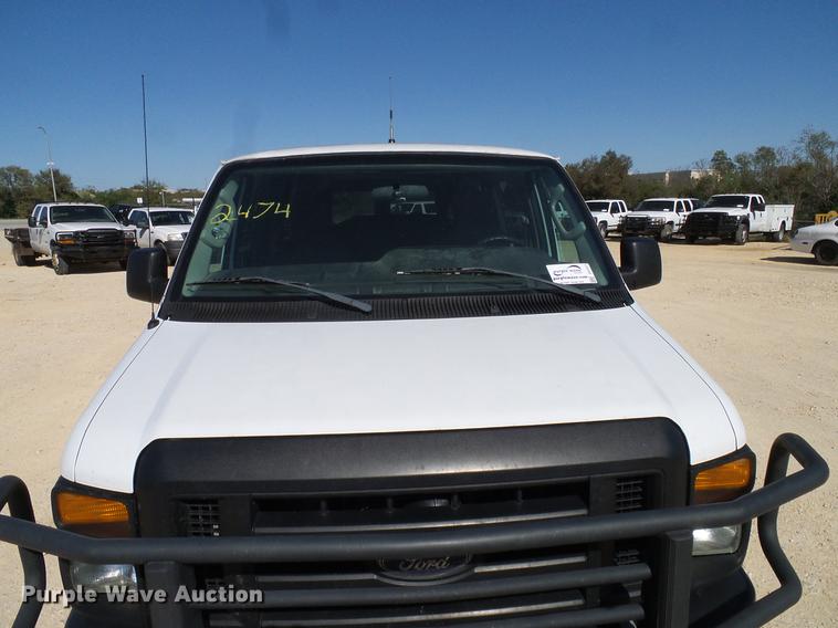 image for item DC2227 2011 Ford E350 Super Duty Extended van