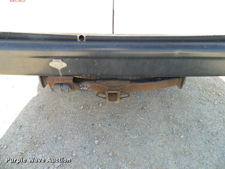 image for item DC2227 2011 Ford E350 Super Duty Extended van