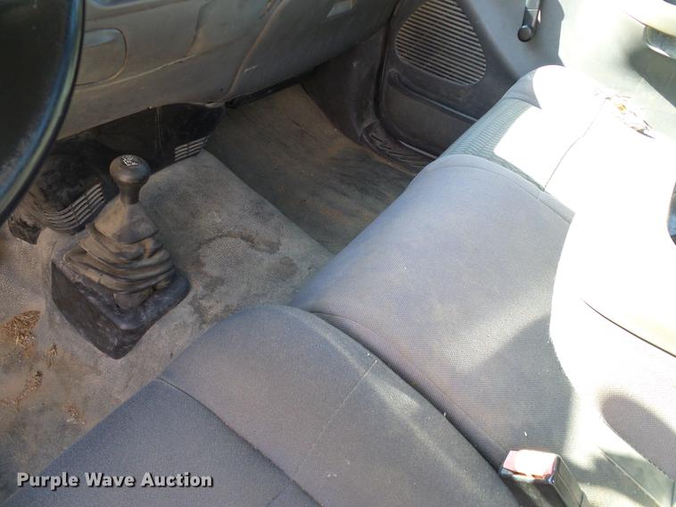 image for item DC2228 2003 Ford F150 SuperCab pickup truck