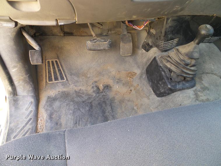 image for item DC2228 2003 Ford F150 SuperCab pickup truck