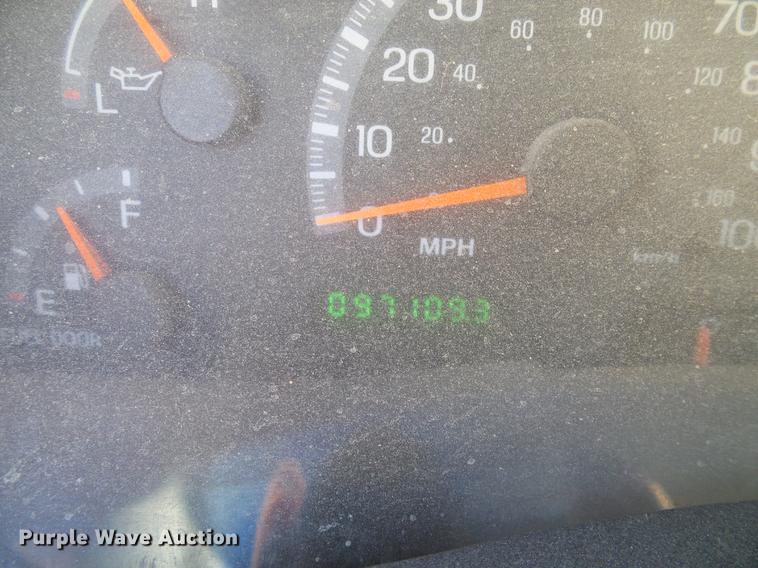 image for item DC2228 2003 Ford F150 SuperCab pickup truck