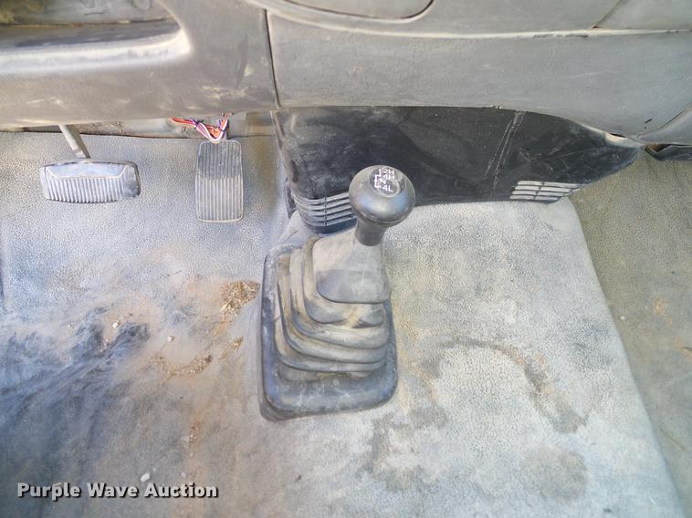 image for item DC2228 2003 Ford F150 SuperCab pickup truck