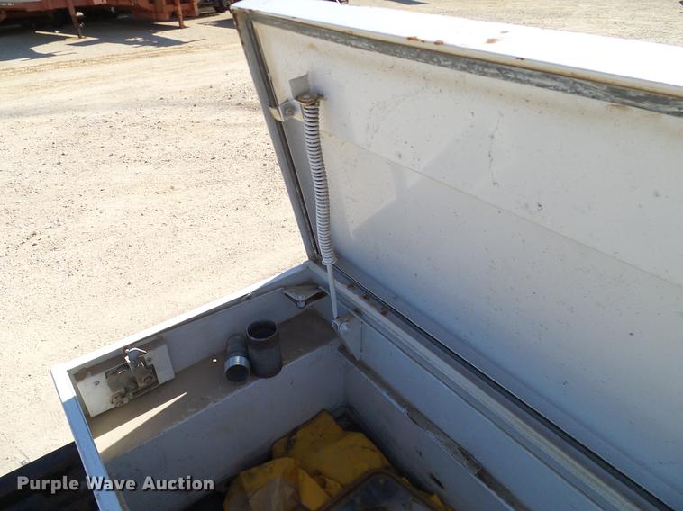 image for item DC2228 2003 Ford F150 SuperCab pickup truck