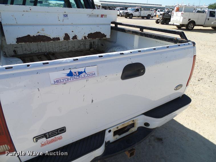 image for item DC2228 2003 Ford F150 SuperCab pickup truck