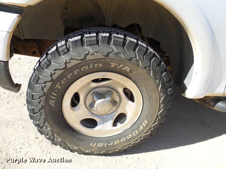 image for item DC2228 2003 Ford F150 SuperCab pickup truck