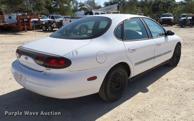 image for item DC2229 1999 Ford Taurus