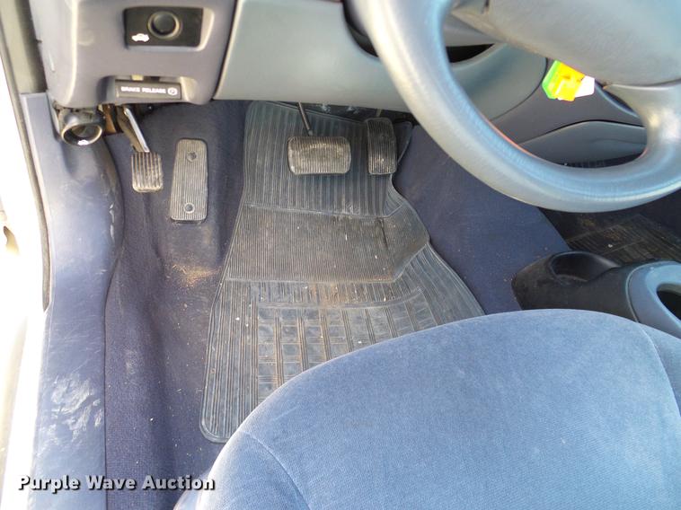 image for item DC2229 1999 Ford Taurus