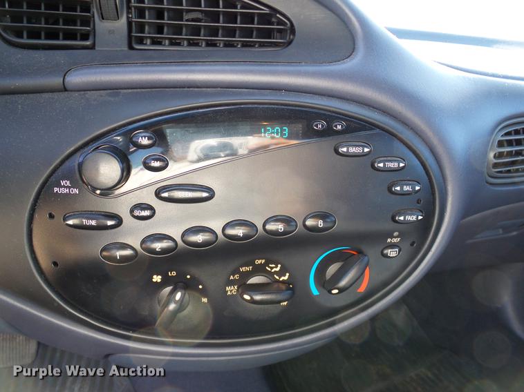 image for item DC2229 1999 Ford Taurus