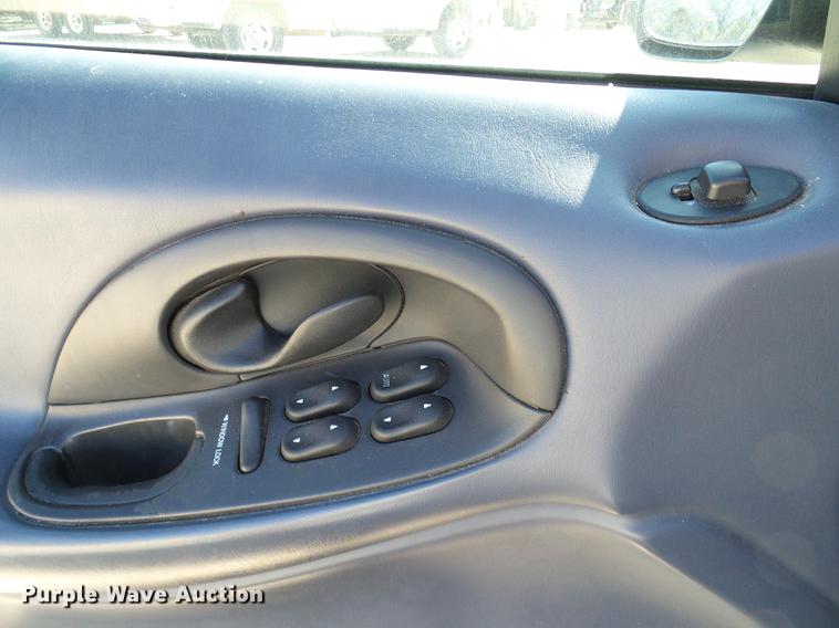 image for item DC2229 1999 Ford Taurus