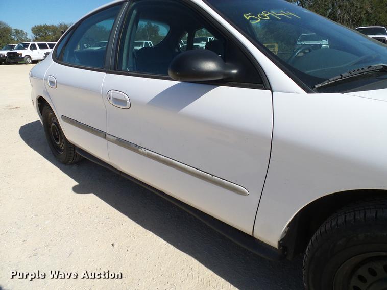 image for item DC2229 1999 Ford Taurus