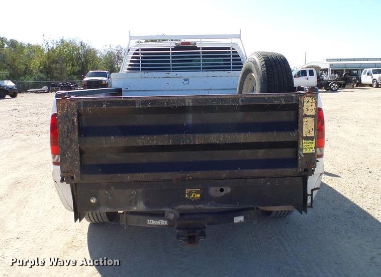 image for item DC2230 1999 Ford F350 Super Duty SuperCab pickup truck