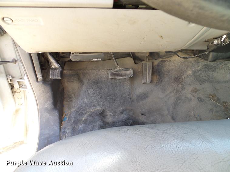 image for item DC2230 1999 Ford F350 Super Duty SuperCab pickup truck