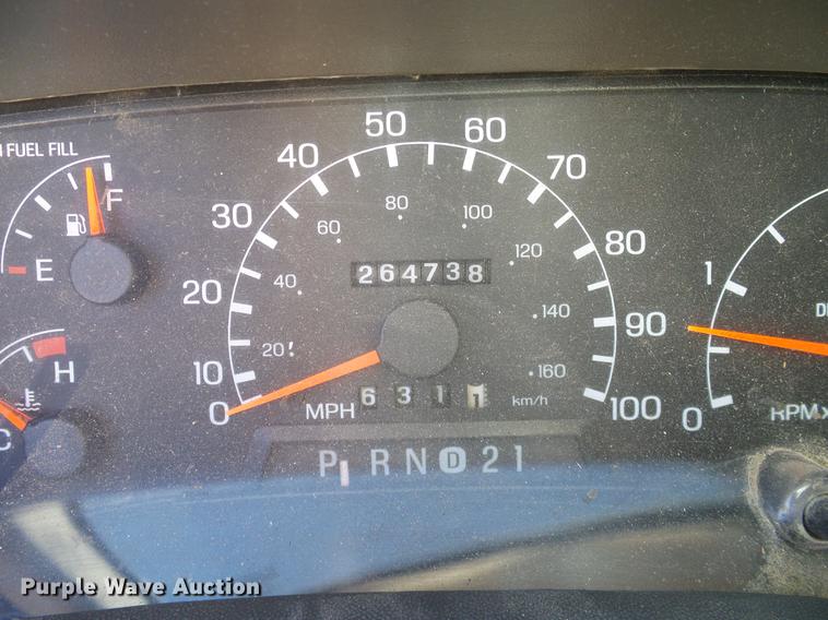 image for item DC2230 1999 Ford F350 Super Duty SuperCab pickup truck