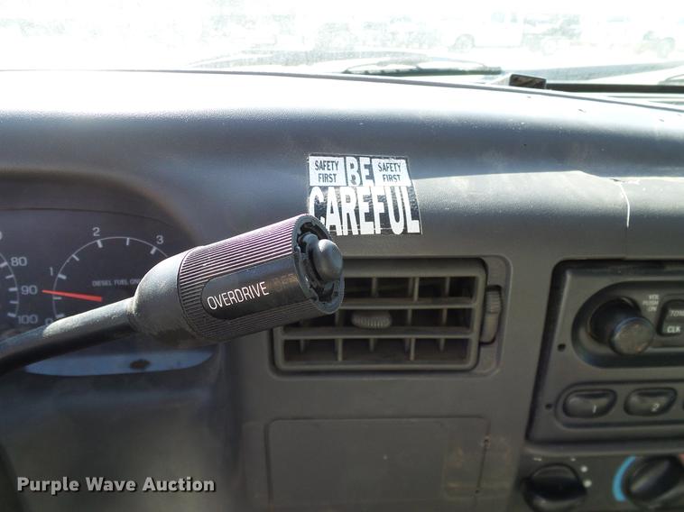 image for item DC2230 1999 Ford F350 Super Duty SuperCab pickup truck