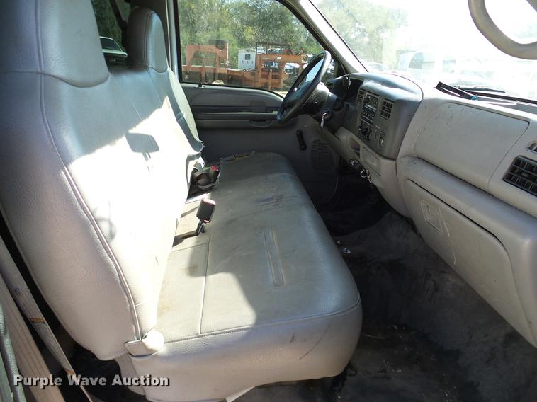 image for item DC2230 1999 Ford F350 Super Duty SuperCab pickup truck