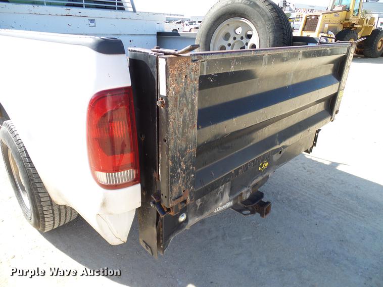 image for item DC2230 1999 Ford F350 Super Duty SuperCab pickup truck