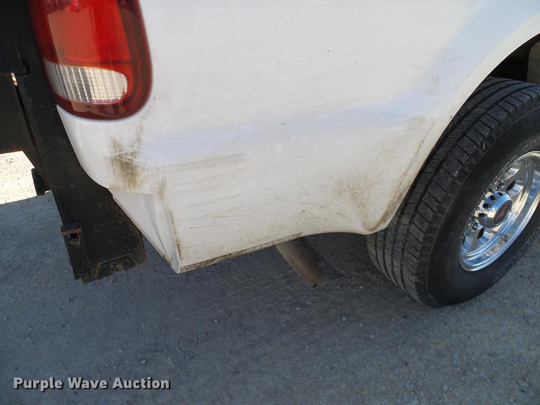 image for item DC2230 1999 Ford F350 Super Duty SuperCab pickup truck