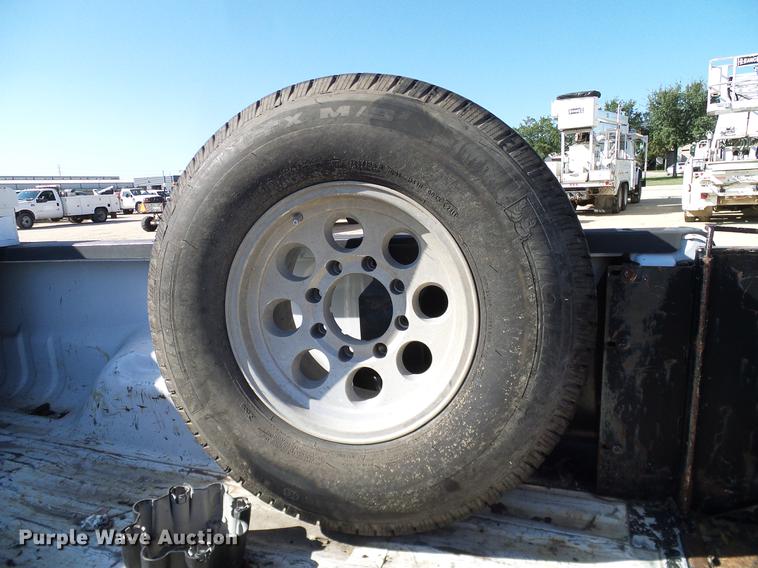 image for item DC2230 1999 Ford F350 Super Duty SuperCab pickup truck