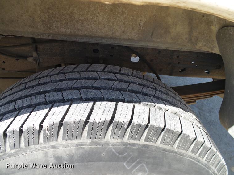 image for item DC2230 1999 Ford F350 Super Duty SuperCab pickup truck