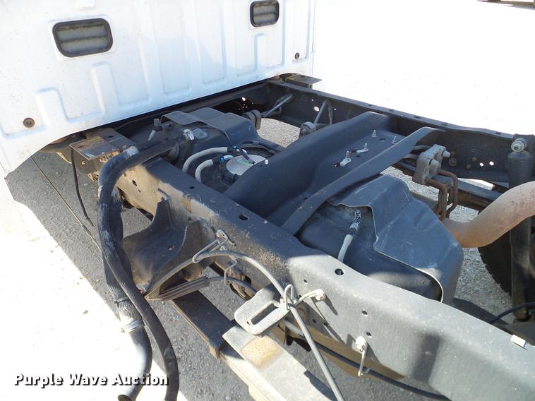 image for item DC2231 2010 Ford F350 Super Duty SuperCab pickup truck cab and chassis