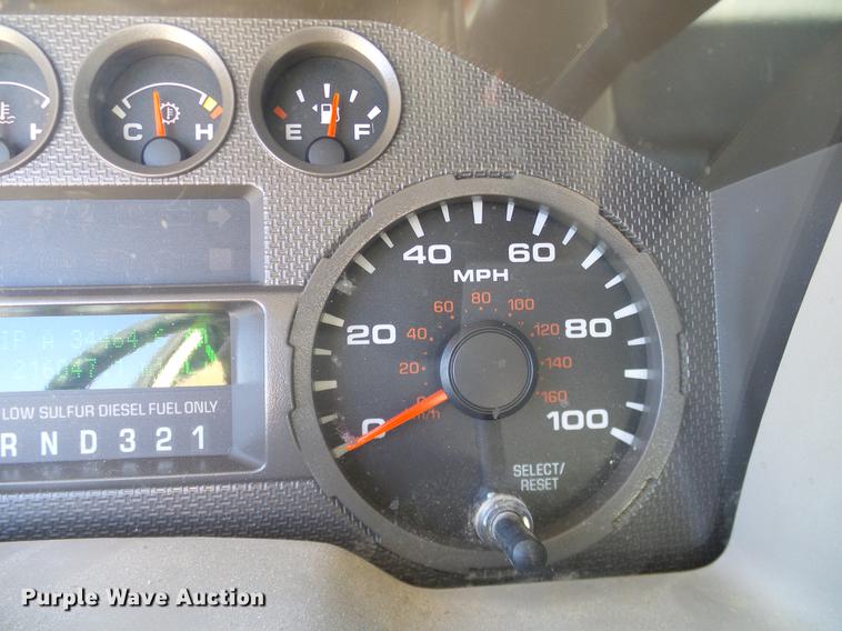 image for item DC2232 2010 Ford F350 Super Duty SuperCab pickup truck chassis