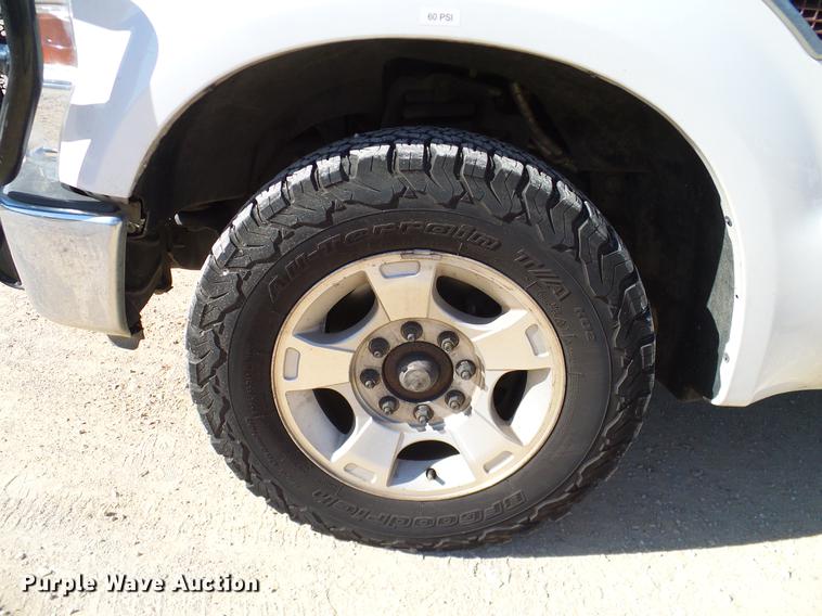 image for item DC2232 2010 Ford F350 Super Duty SuperCab pickup truck chassis