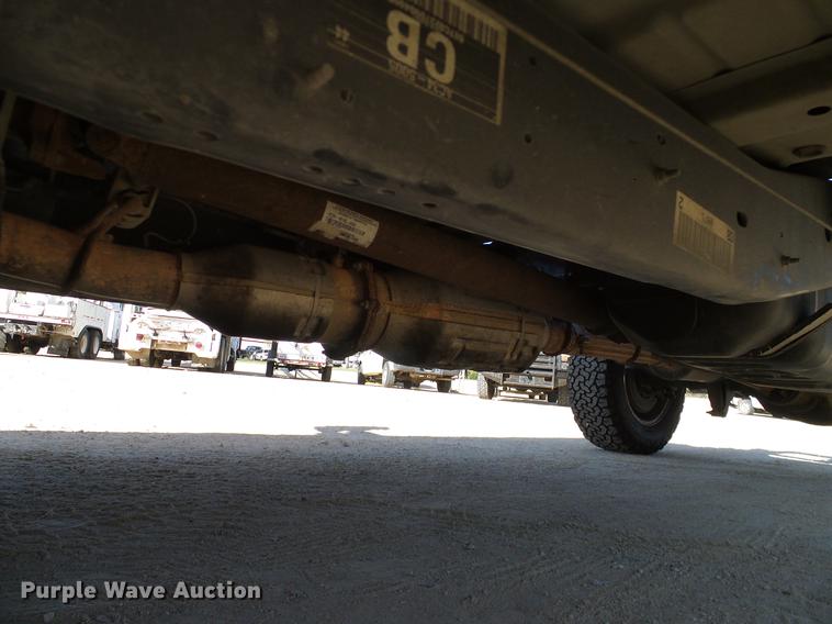 image for item DC2232 2010 Ford F350 Super Duty SuperCab pickup truck chassis