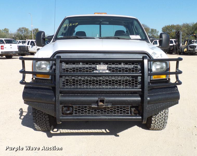image for item DC2233 2005 Ford F350 Super Duty Crew Cab utility bed pickup truck