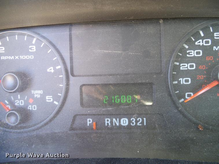 image for item DC2233 2005 Ford F350 Super Duty Crew Cab utility bed pickup truck