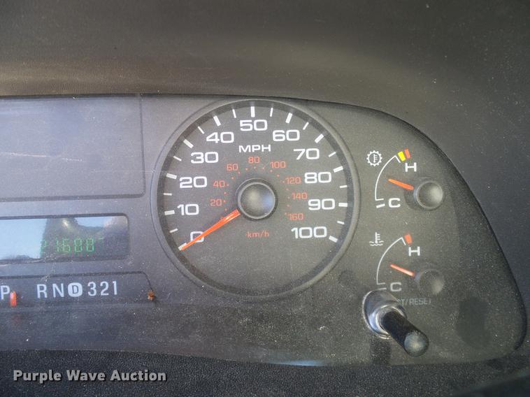 image for item DC2233 2005 Ford F350 Super Duty Crew Cab utility bed pickup truck