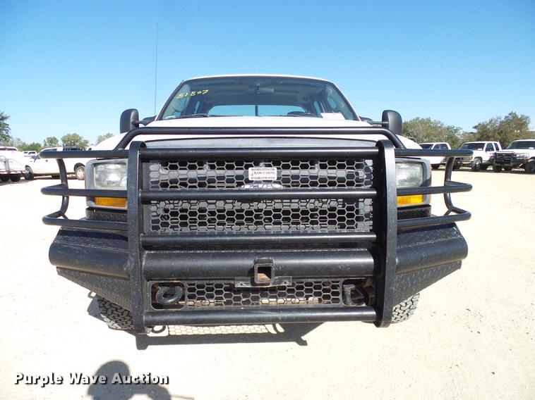 image for item DC2233 2005 Ford F350 Super Duty Crew Cab utility bed pickup truck