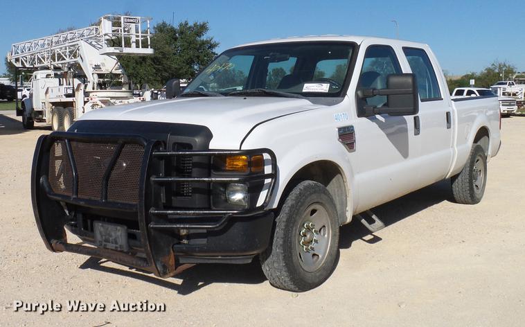image for item DC2234 2008 Ford F250 Super Duty Crew Cab pickup truck