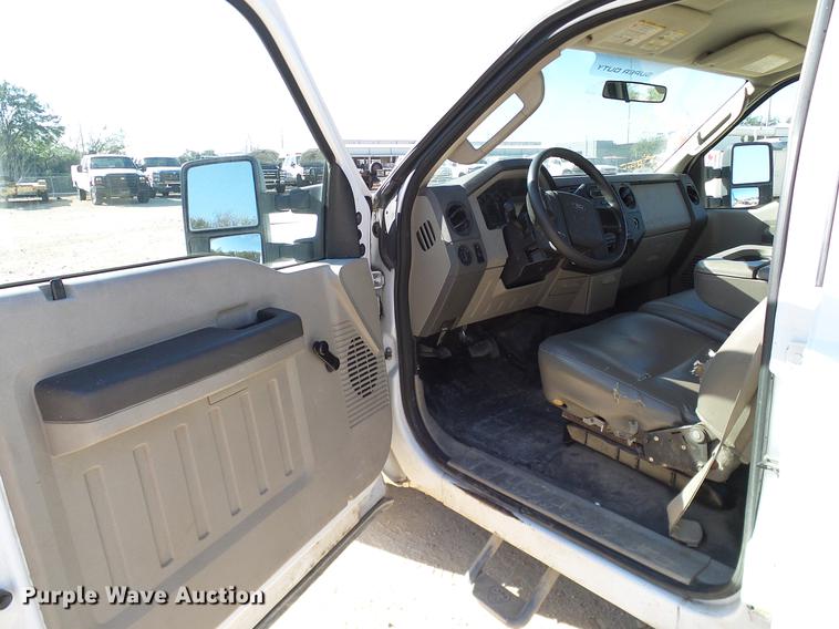 image for item DC2234 2008 Ford F250 Super Duty Crew Cab pickup truck