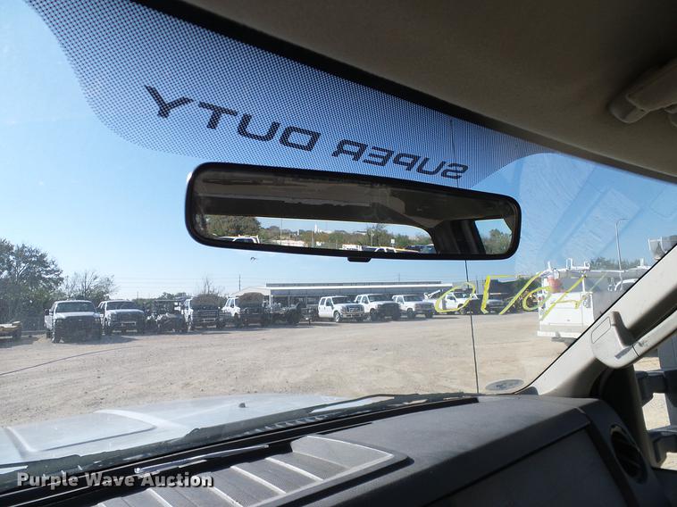 image for item DC2234 2008 Ford F250 Super Duty Crew Cab pickup truck