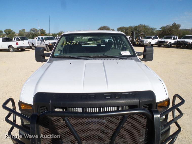 image for item DC2234 2008 Ford F250 Super Duty Crew Cab pickup truck
