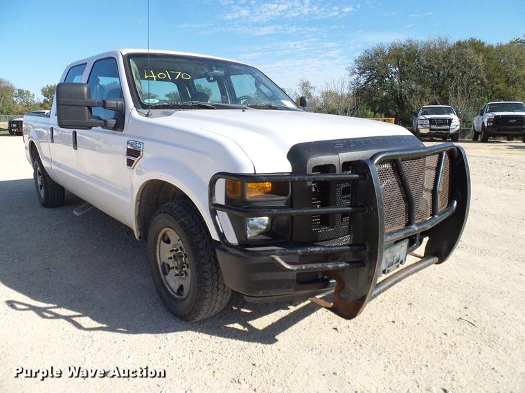 image for item DC2234 2008 Ford F250 Super Duty Crew Cab pickup truck