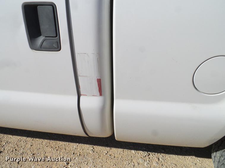 image for item DC2234 2008 Ford F250 Super Duty Crew Cab pickup truck