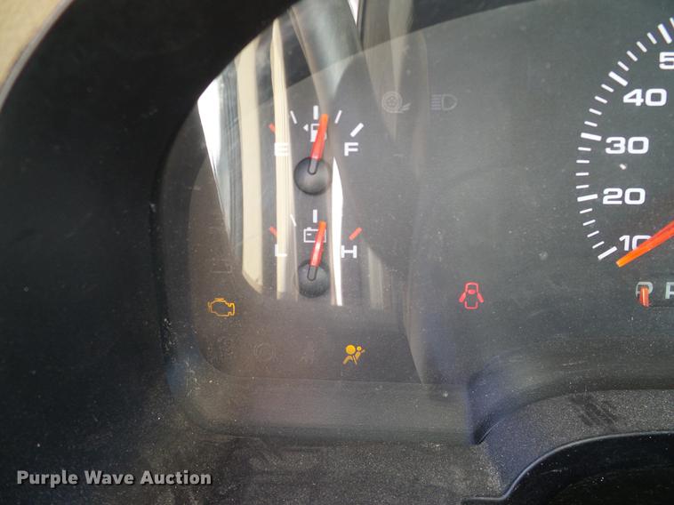 image for item DC2235 2004 Ford F150 SuperCab pickup truck