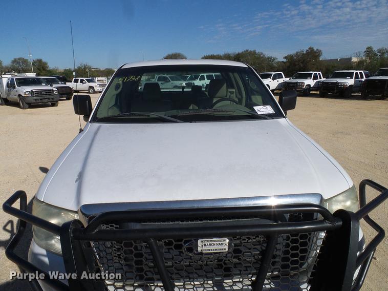 image for item DC2235 2004 Ford F150 SuperCab pickup truck