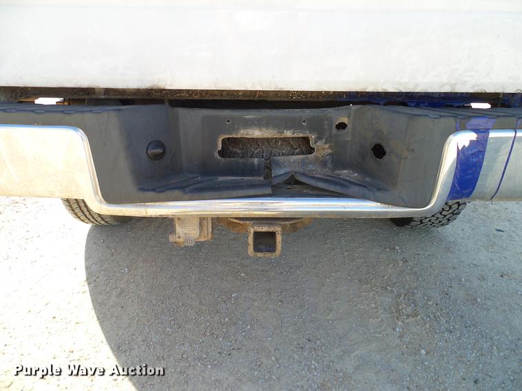 image for item DC2235 2004 Ford F150 SuperCab pickup truck