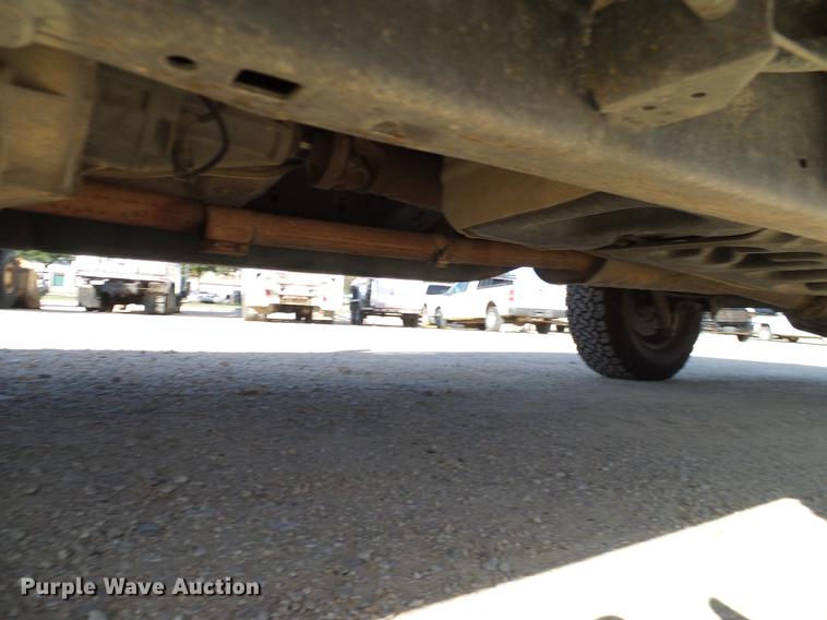 image for item DC2235 2004 Ford F150 SuperCab pickup truck