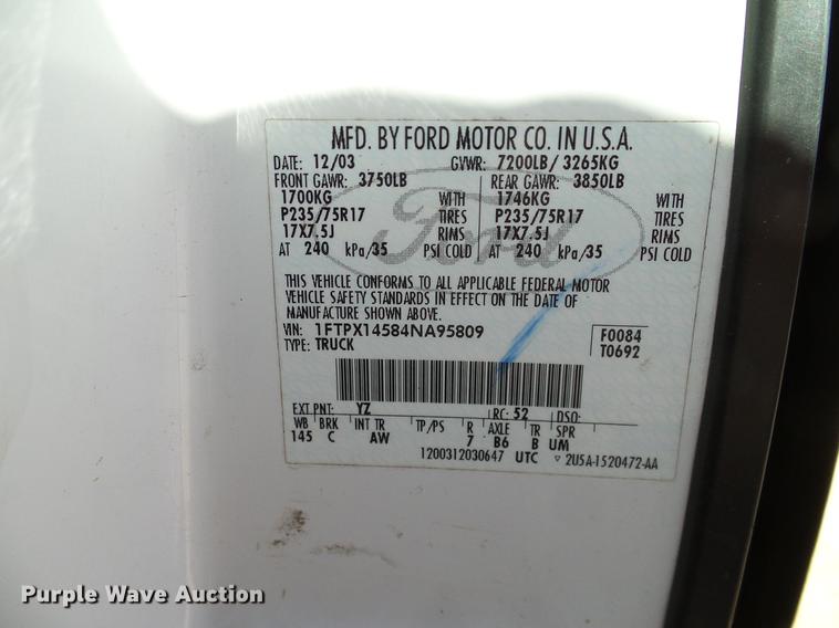 image for item DC2235 2004 Ford F150 SuperCab pickup truck